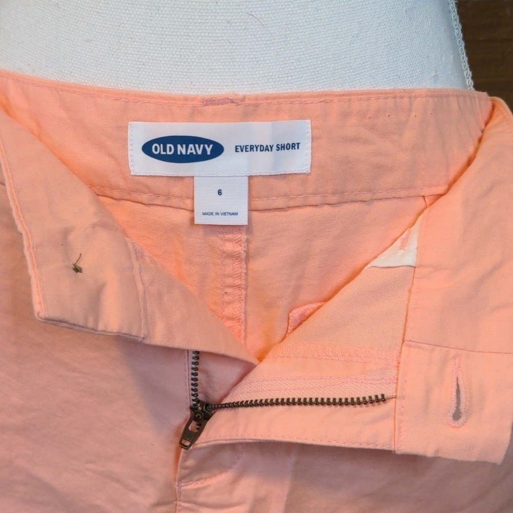 Old Navy CORAL HIGH WAISTED PASTEL mid-length shorts Sz 6 - Picture 10 of 12